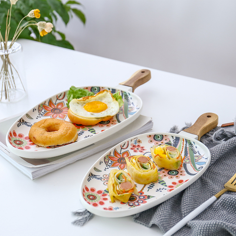 High temperature matte glaze medium color acacia wooden handle oval disk steak plate western food plate ceramic plate